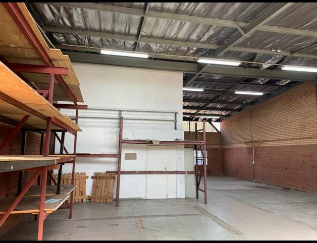 INDUSTRIAL PROPERTY TO RENT IN HENNOPSPARK